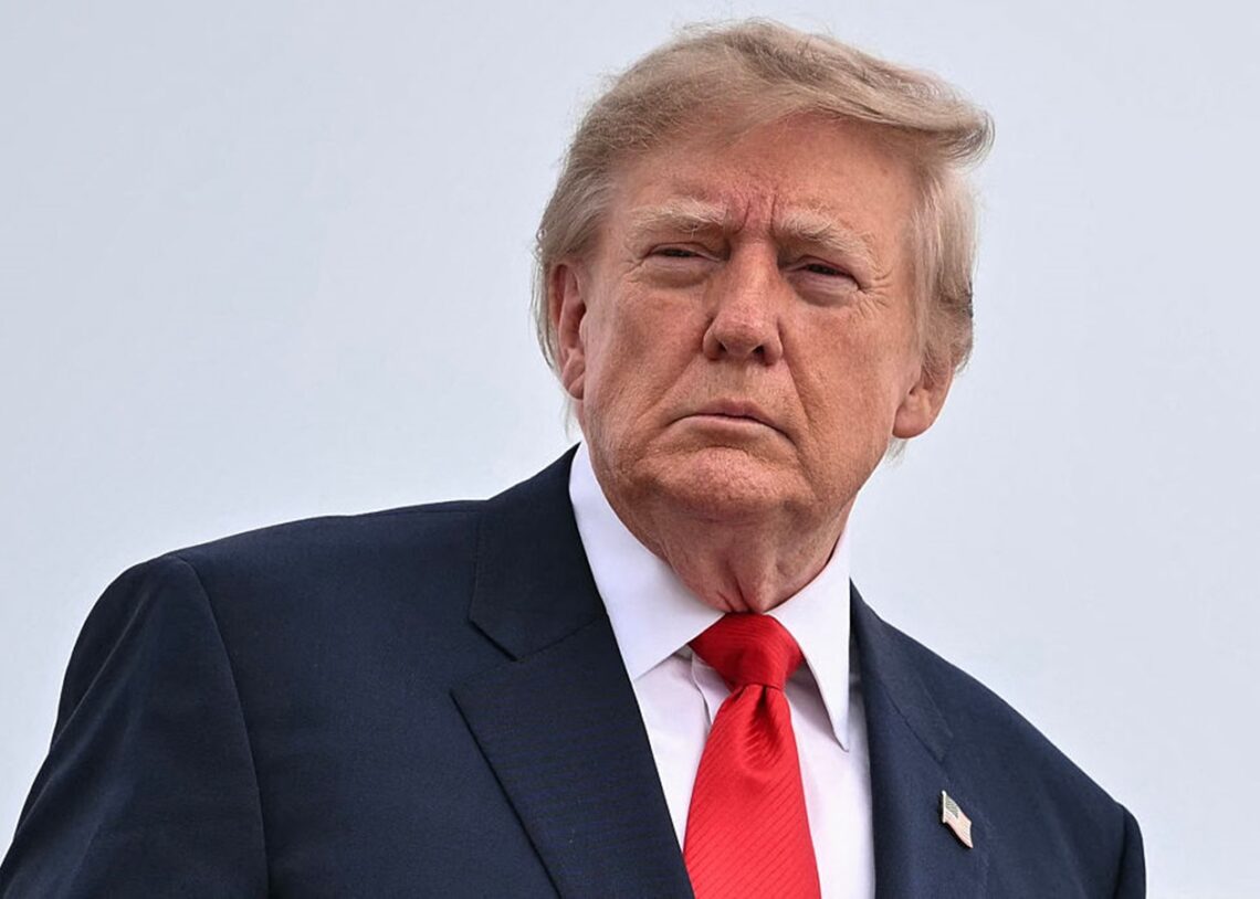 Трамп заперечив зупинку надання розвідданих Києву